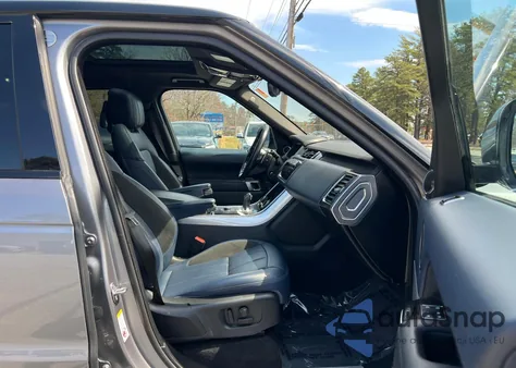 2021 Land Rover Range Rover Sport Hse Dynamic z USA, uszkodzony, nr VIN SALWR2SE7MA770385